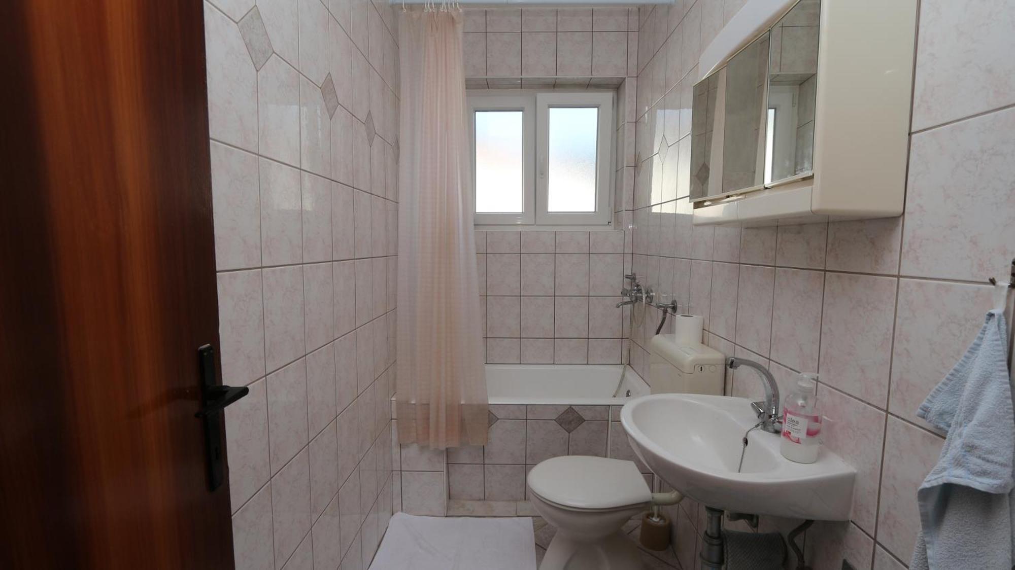 Dinka Guesthouse Makarska Ngoại thất bức ảnh