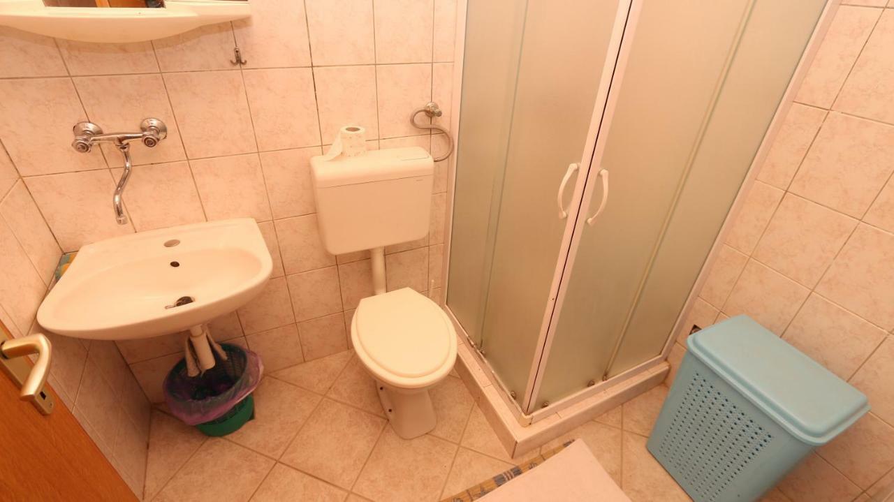 Dinka Guesthouse Makarska Ngoại thất bức ảnh