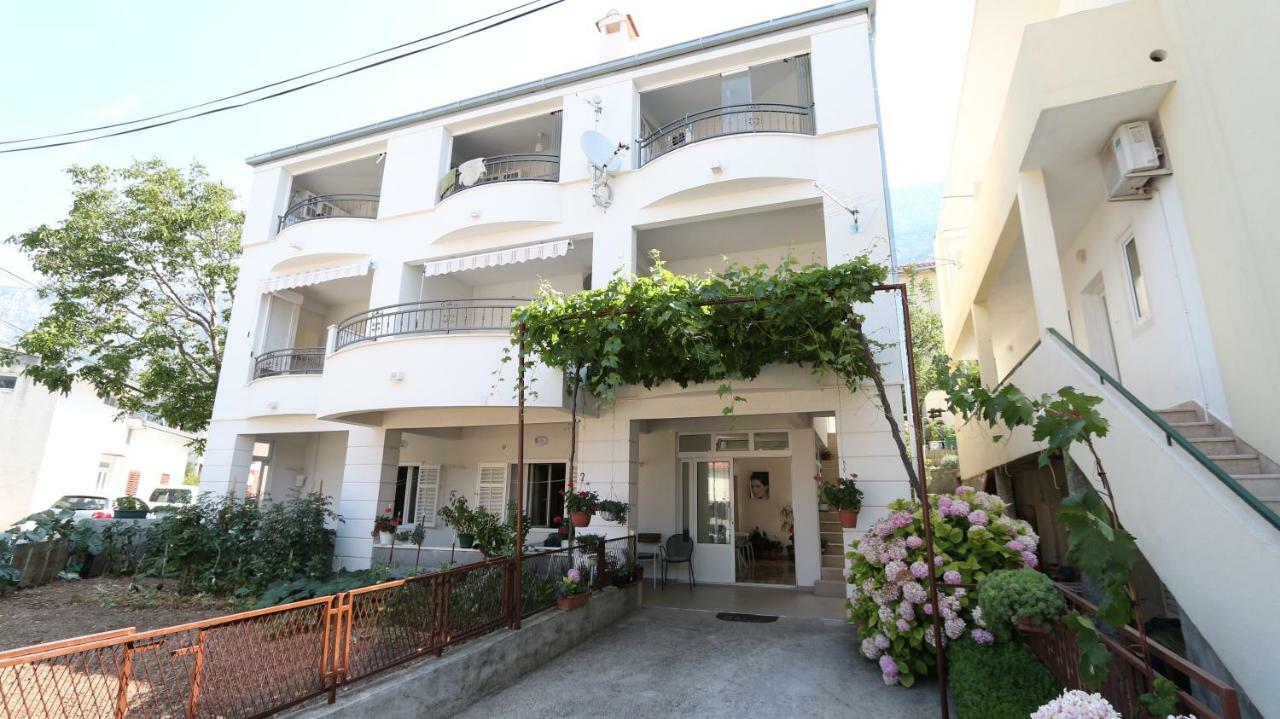 Dinka Guesthouse Makarska Ngoại thất bức ảnh